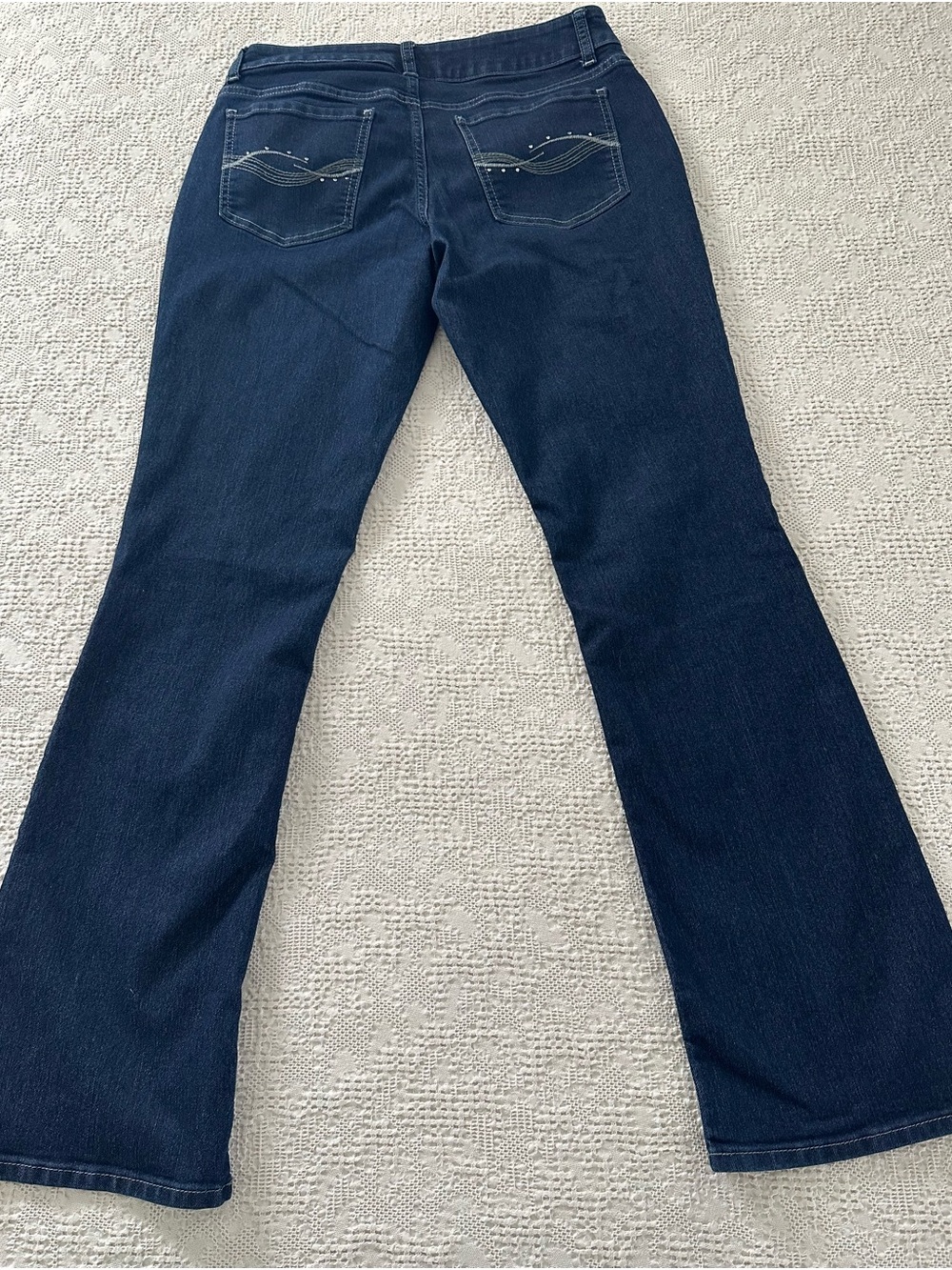 Riders by Lee Mid Rise Boot Cut Jeans with Back Pocket Stitching 10M